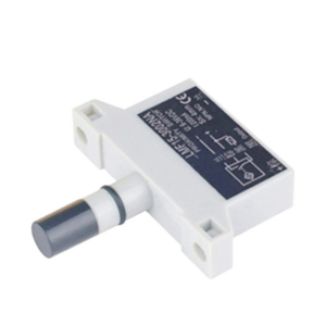 Sensor de proximidad inductivo LMF15 de 2 mm IP67 de dos hilos NPN PNP 