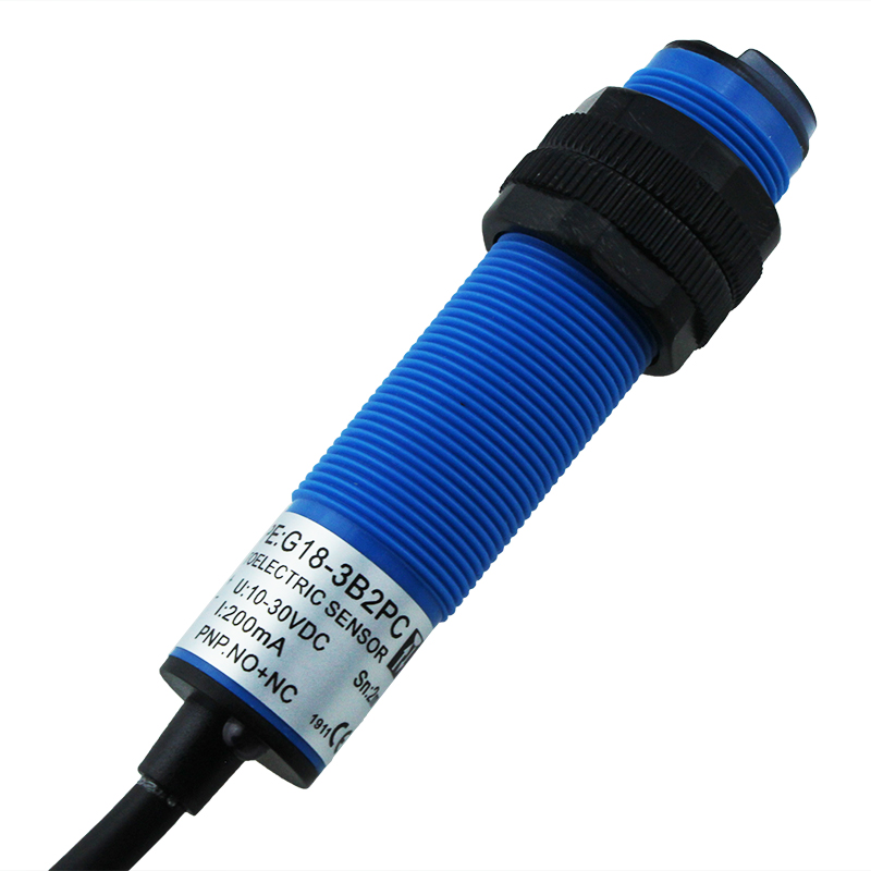 Sensor fotoeléctrico de tipo retrorreflectante DC10-30V Sensor de fotocélula G18-3B2PC 